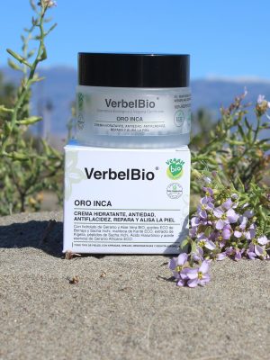 Crema hidratante, antiedad, antiflacidez, repara y alisa la piel.